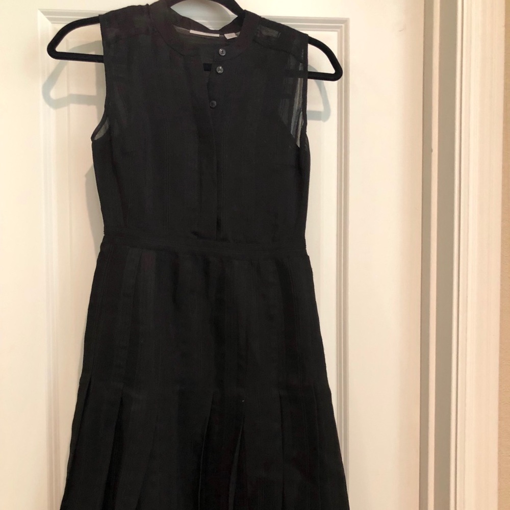 Black Dress That will Flatter Your Waistline
